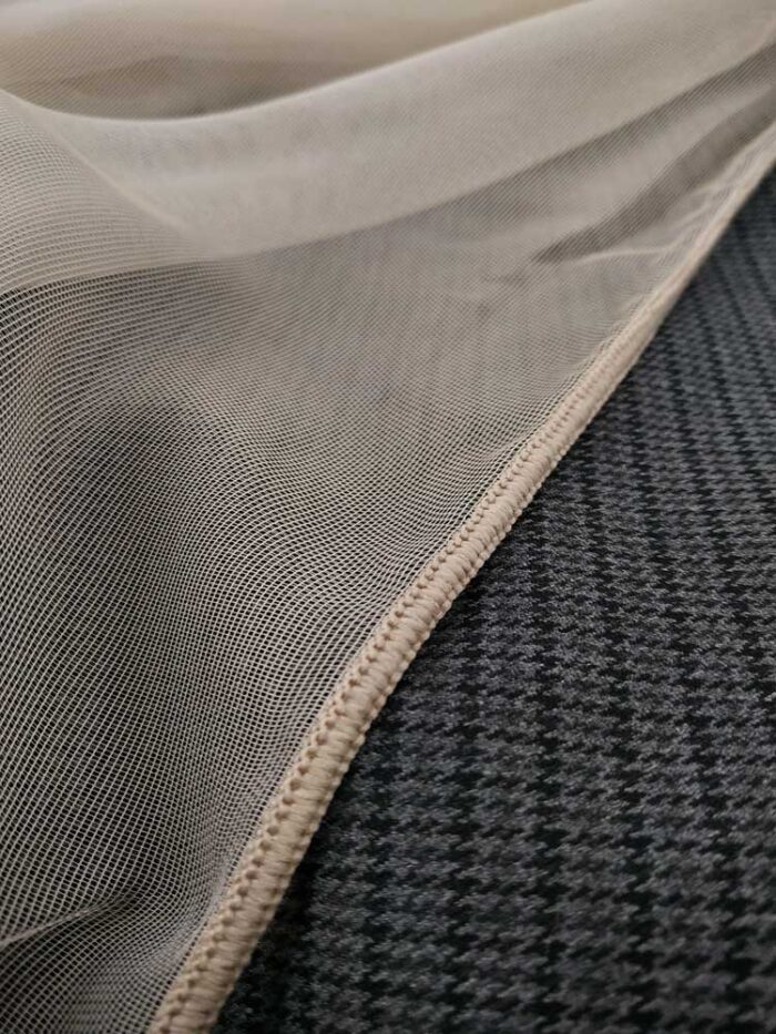 BEJ-RENGI-DUZ-DOKUMLU-TUL-PERDE-3 Bej tül perde modelleri ve fiyatları