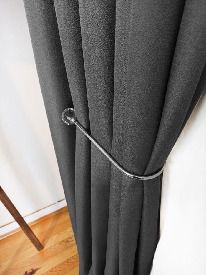 gri renkli düz fon perde