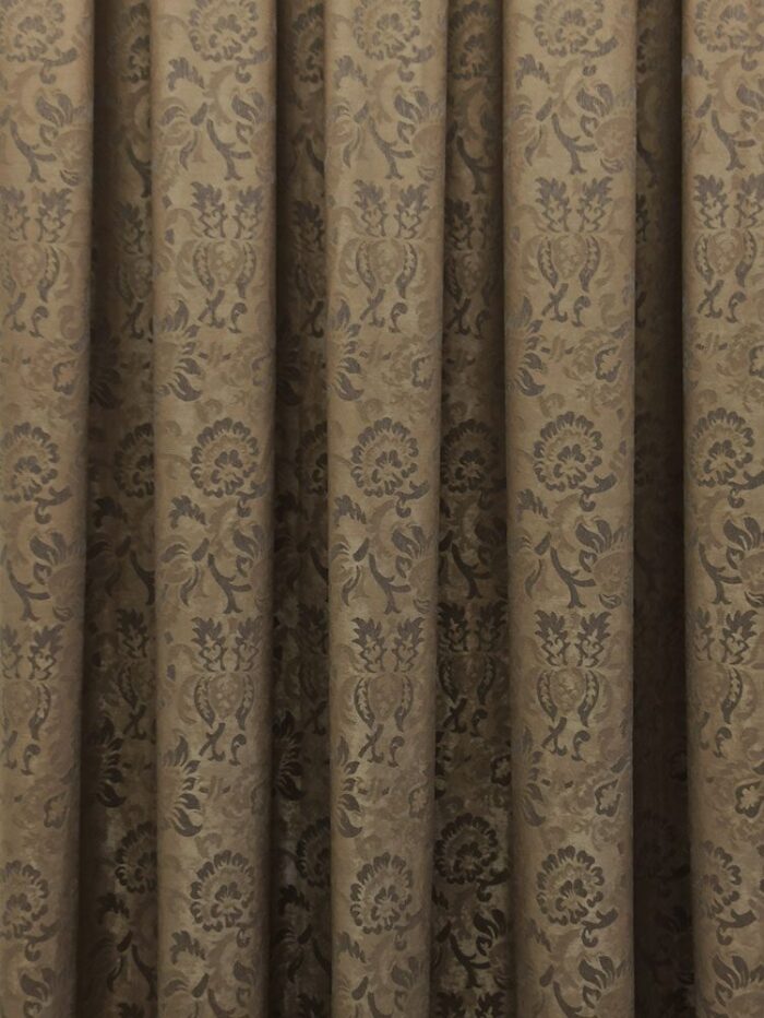 Kahverengi fon perde modelleri