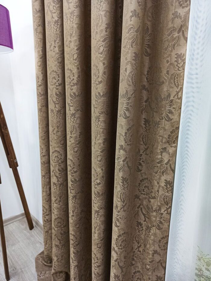 Kahverengi fon perde modelleri