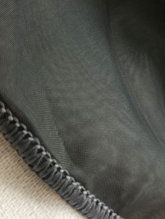 Koyu gri düz tül perde