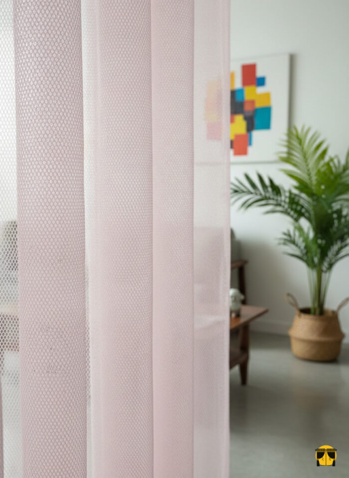 evcil hayvlar için yırtılmaz tül perde