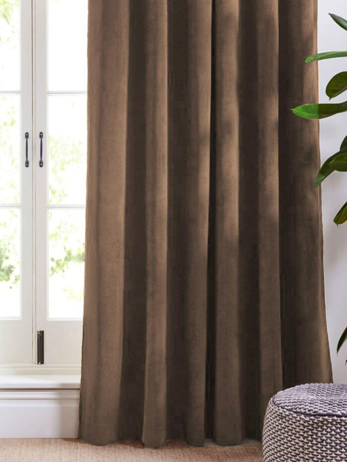 Kahverengi kadife fon porde