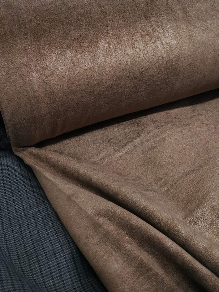 Kahverengi kadife fon porde