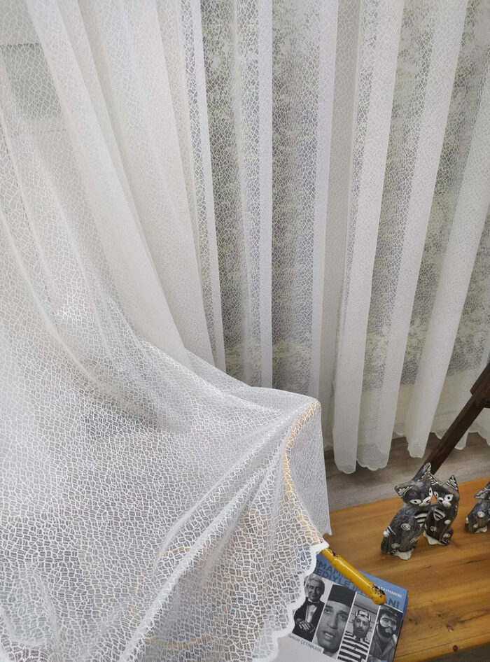 kdk-spor-desen-fransiz-dantel-tul-perde-krem-orijinal-urun__0733000178117325 (1) beyaz tül perde