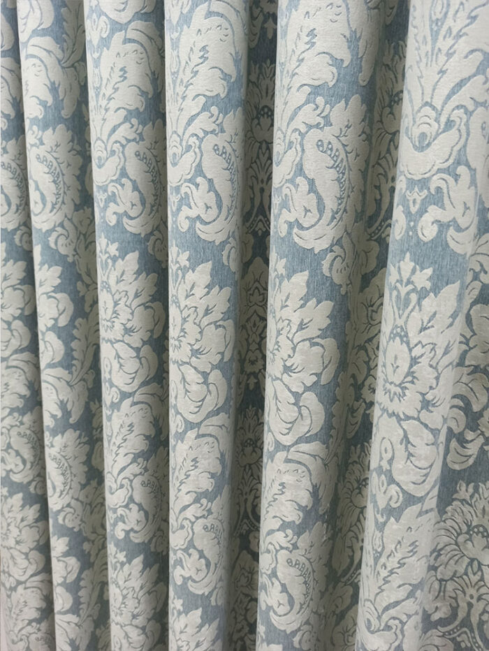 mavi desenli fon perde