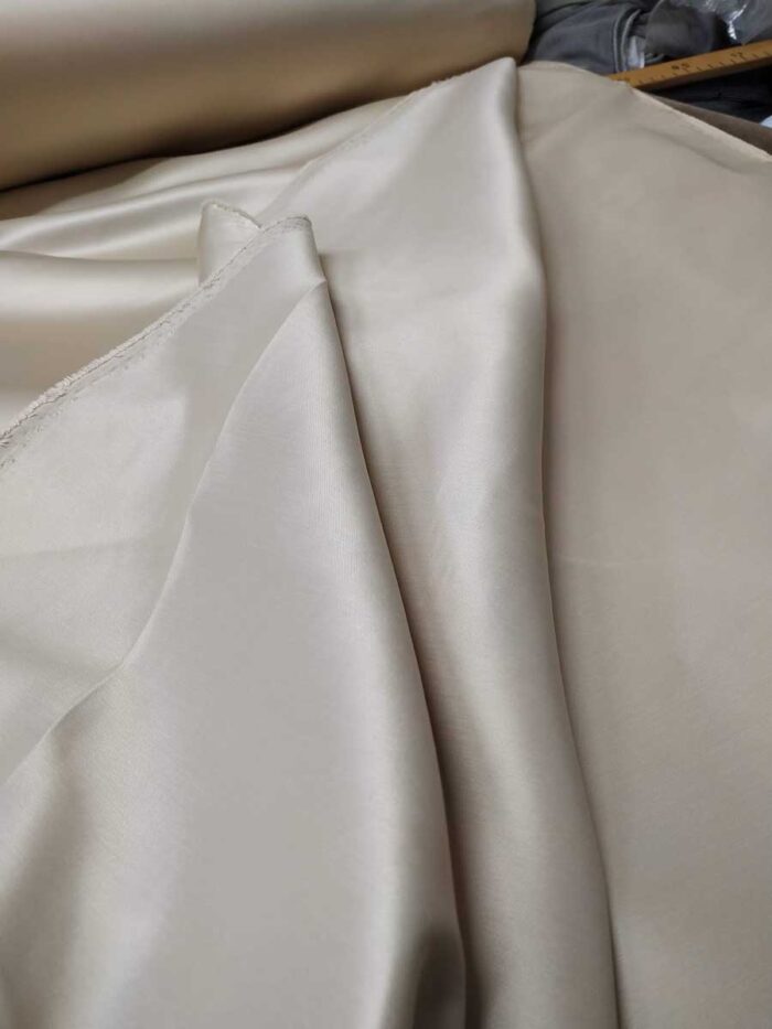 bej krem saten fon perde