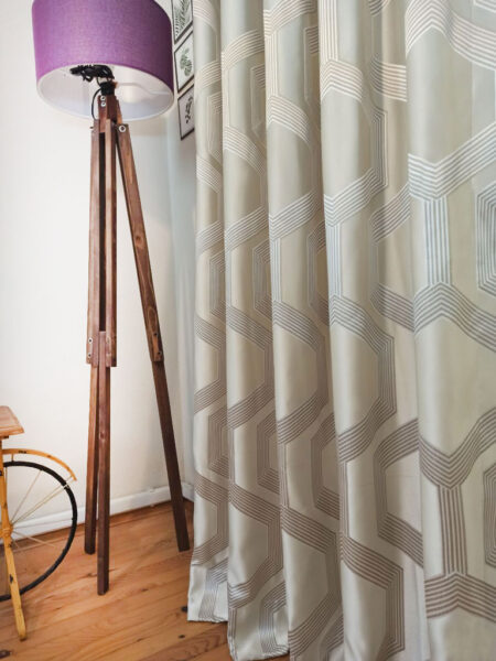 geometrik desenli fon perde