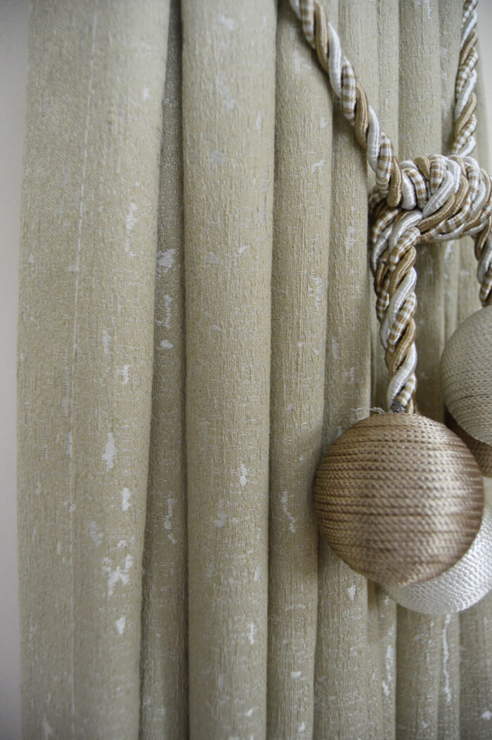 Kahve Krem rengi dökümlü fon perde