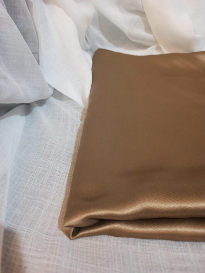 Kahverengi karartma perde fiyatları ve modelleri incele