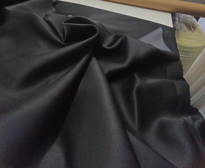 Siyah karartma perde fiyatları