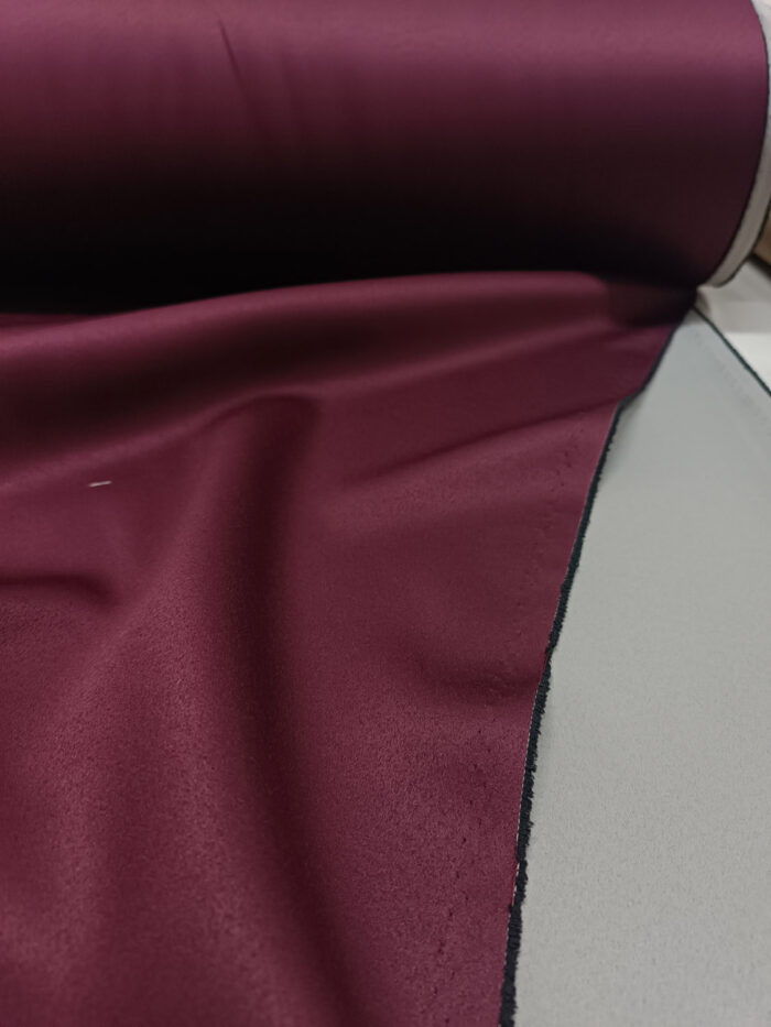 vişne rengi karartma perde modelleri