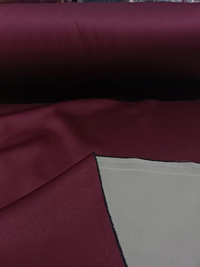 vişne rengi karartma perde modelleri