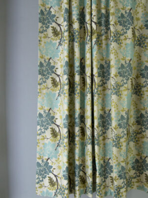 Çiçek desenli film modelleri