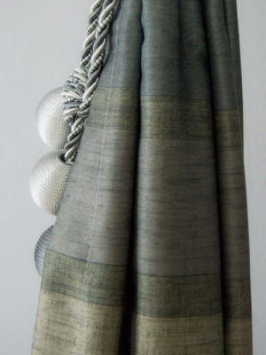 Gri karartma perde modelleri