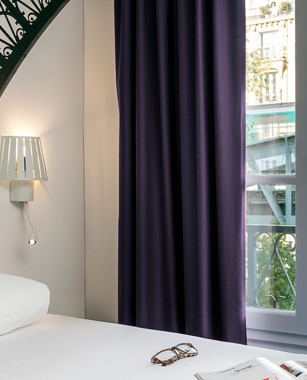 mor renkli karartma perde modelleri