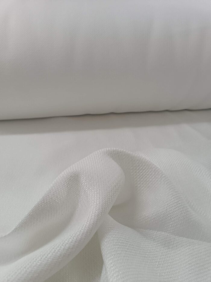 Beyaz renkli Fon Perde