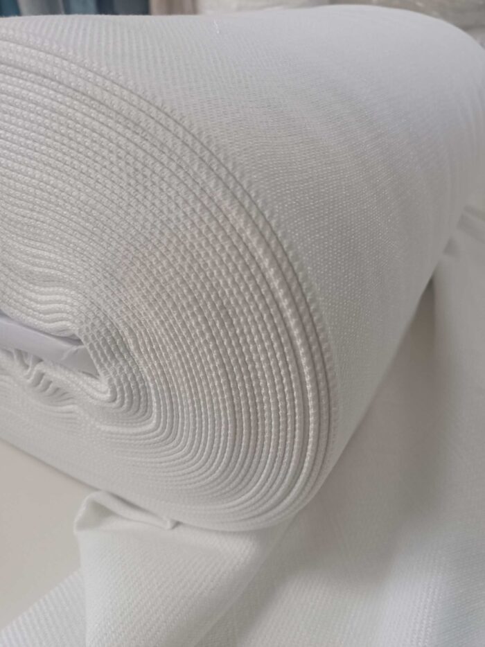 Beyaz renkli Fon Perde