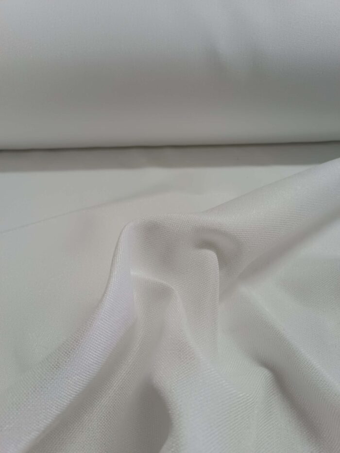 Beyaz tonlarında fon perde modelleri seçimi