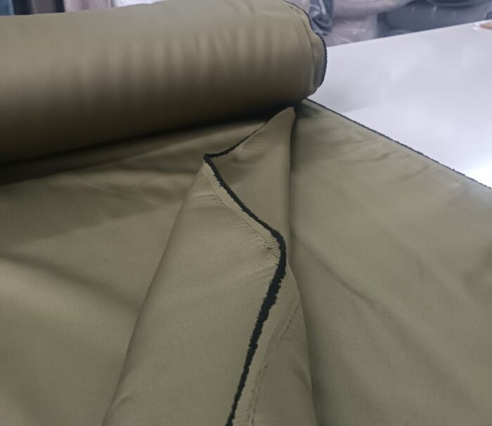 Zeytin Yeşili Fonluk karartma perde modelleri