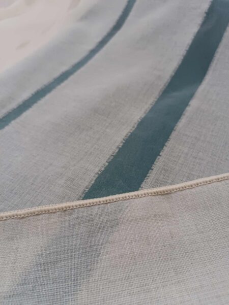 Şerit desenli koyu krem keten tül modelleri