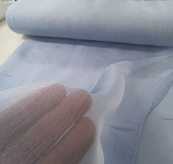 açık mavi tül perde, ipeksi tül perde