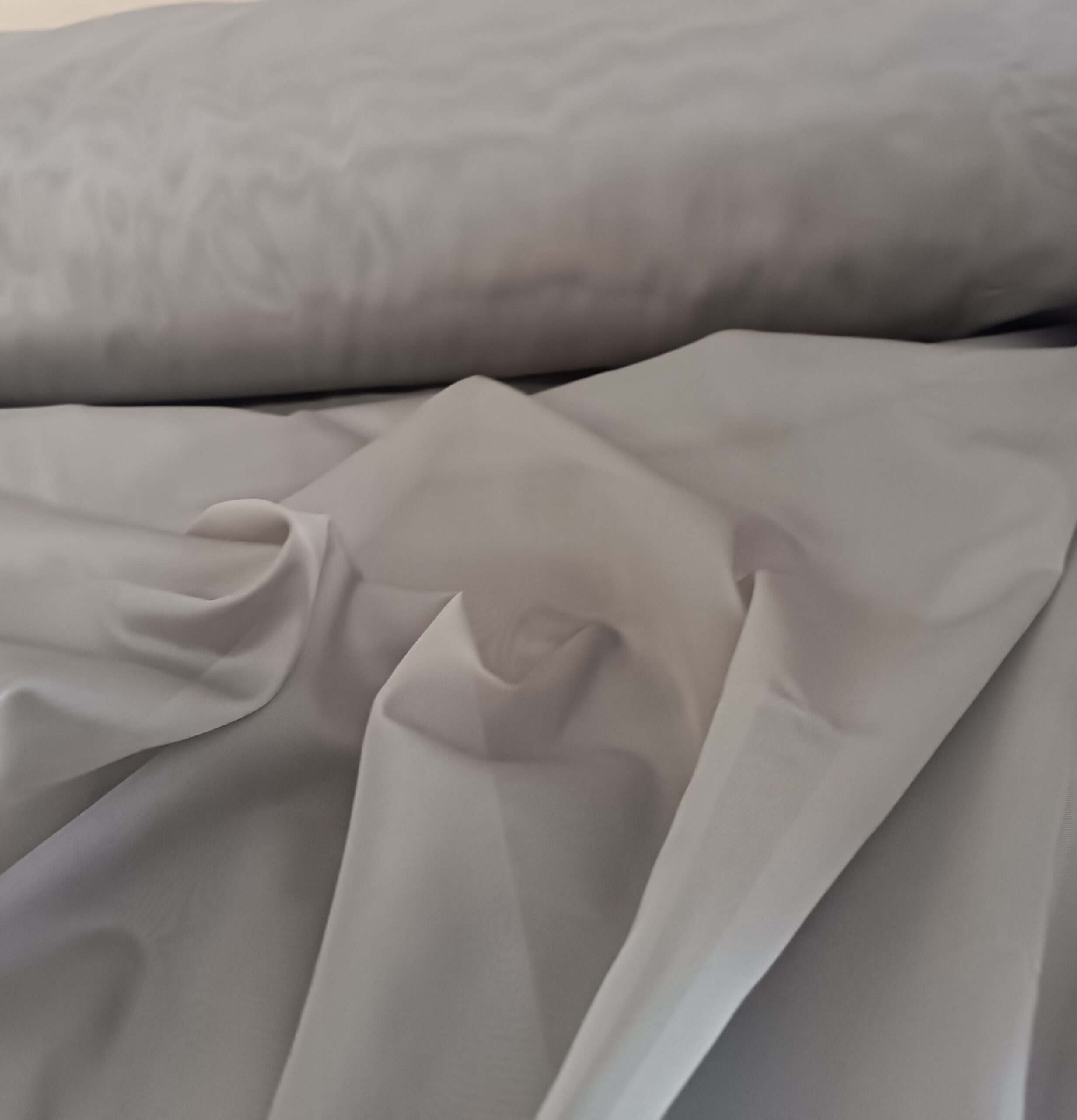 ipeksi gri tül modası , ipek tül fiyatları
