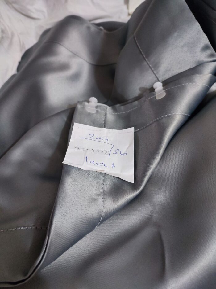 gri renkli karartma blackout perde modelleri