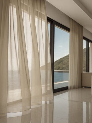 İpeksi bej tül perde