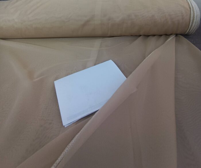 İpeksi bej tül perde