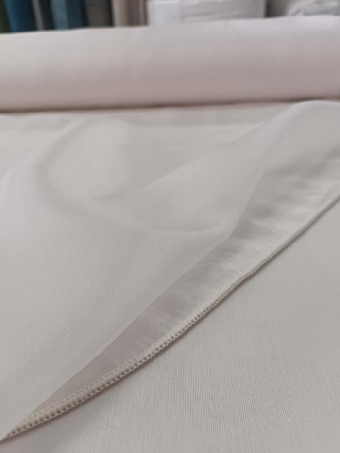 Açık pudra salon tül perdeleri