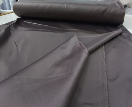 Kahverengi saten fon perde parlak