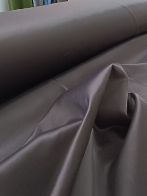 Kahverengi saten fon perde parlak