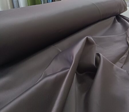 Kahverengi saten fon perde parlak