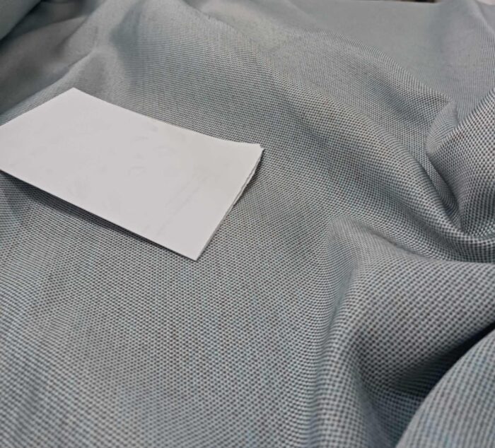 Açık Gri Keten Fon Perde – Şık ve Işık Geçirmez Blackout