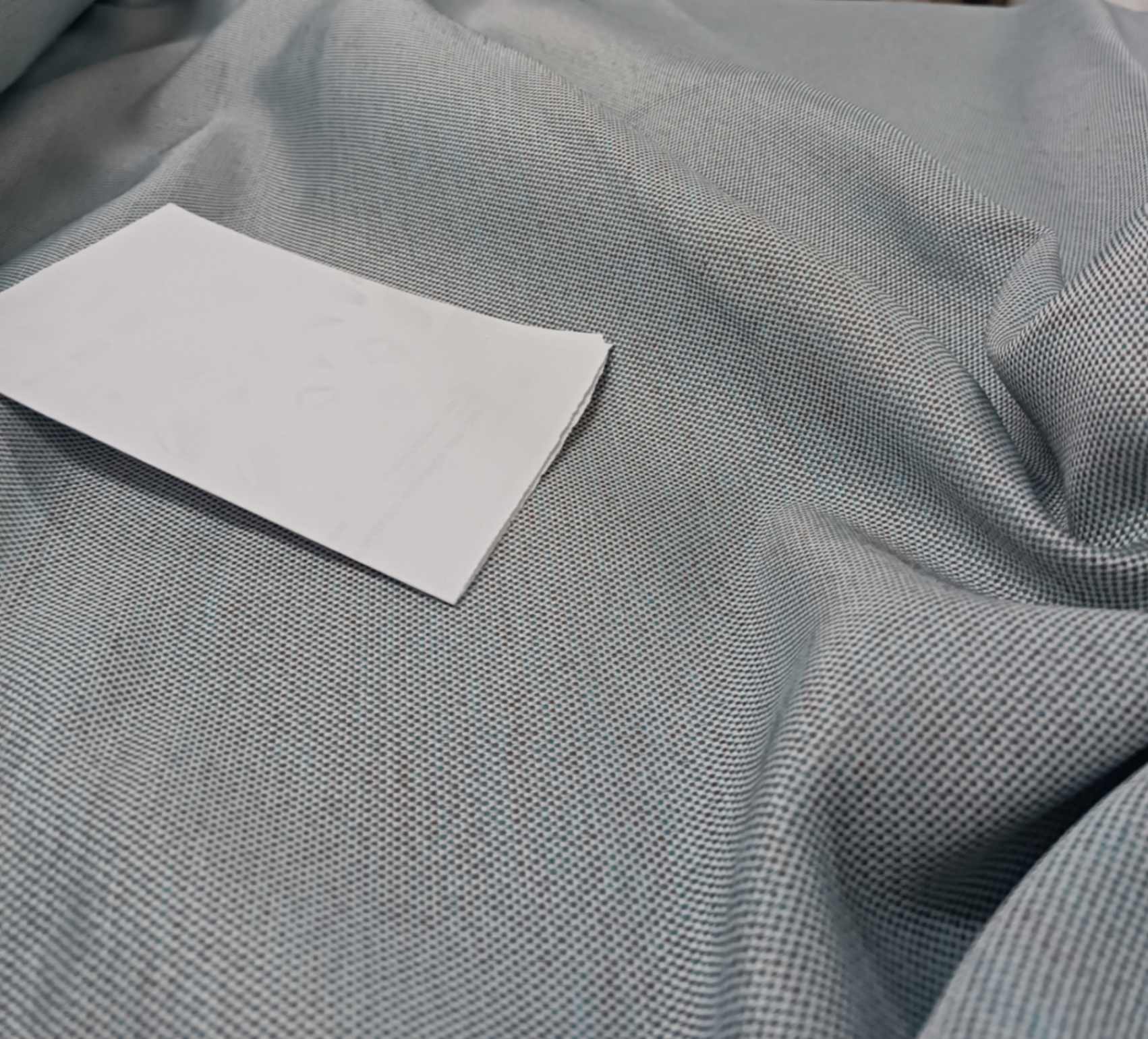 Açık Gri Keten Fon Perde – Şık ve Işık Geçirmez Blackout