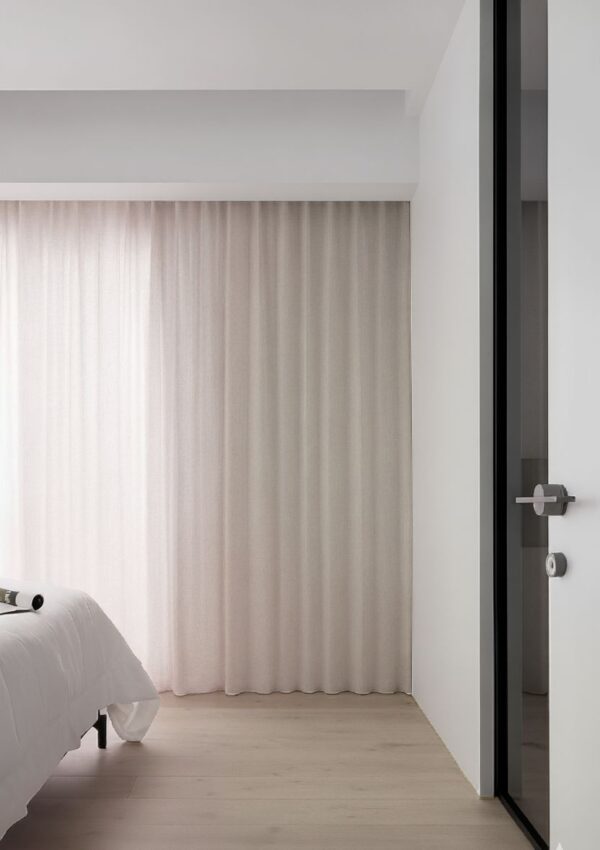 Açık pembe kalın keten tül perde salon dekorasyonu