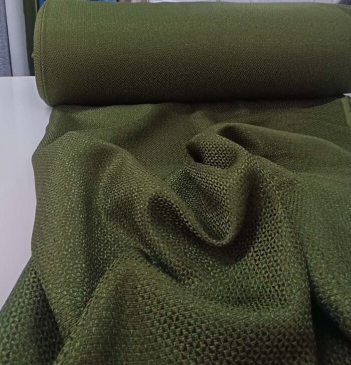 Salon için koyu yeşil fon perde