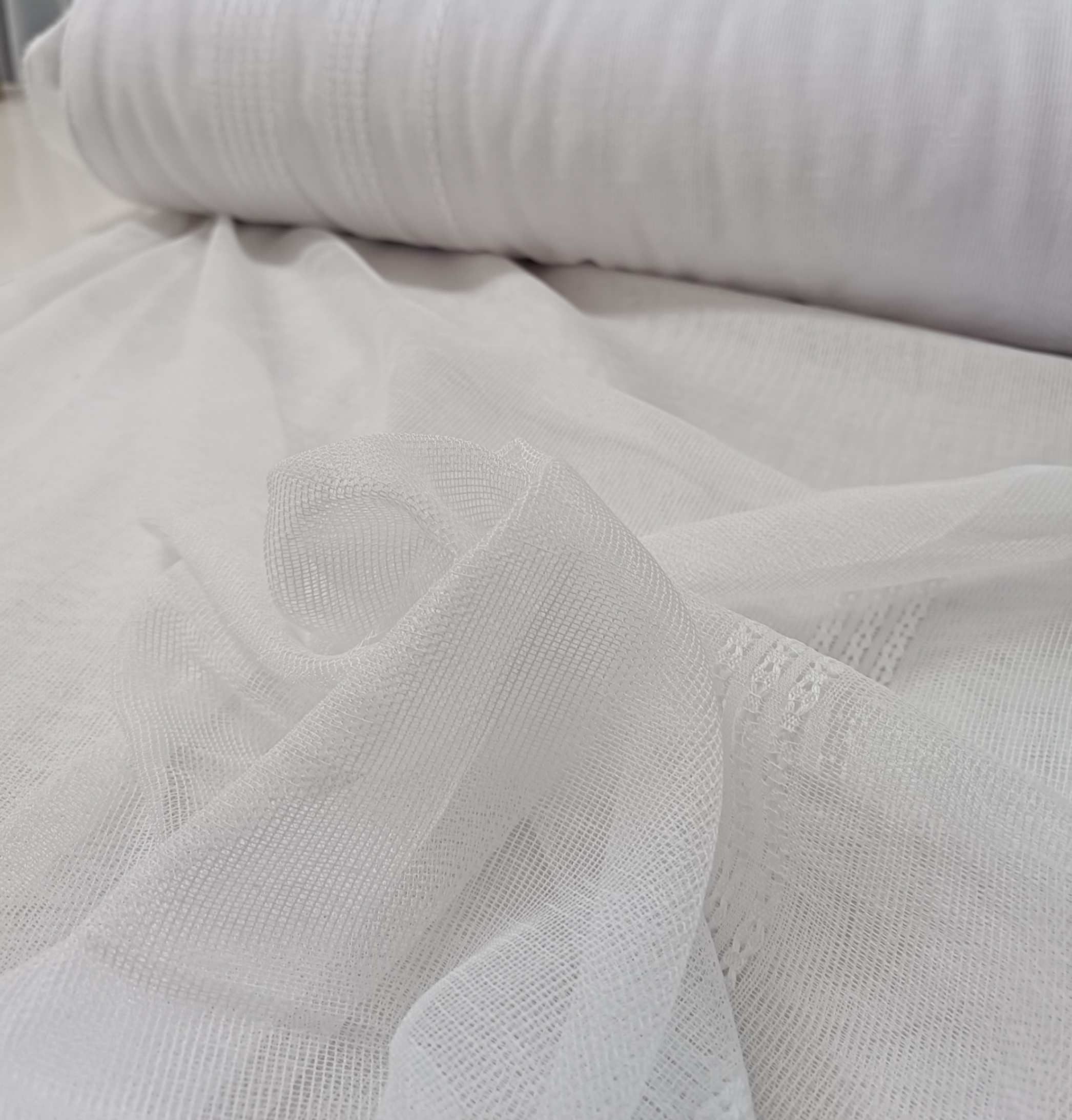 şerit desenli beyaz tül perde8