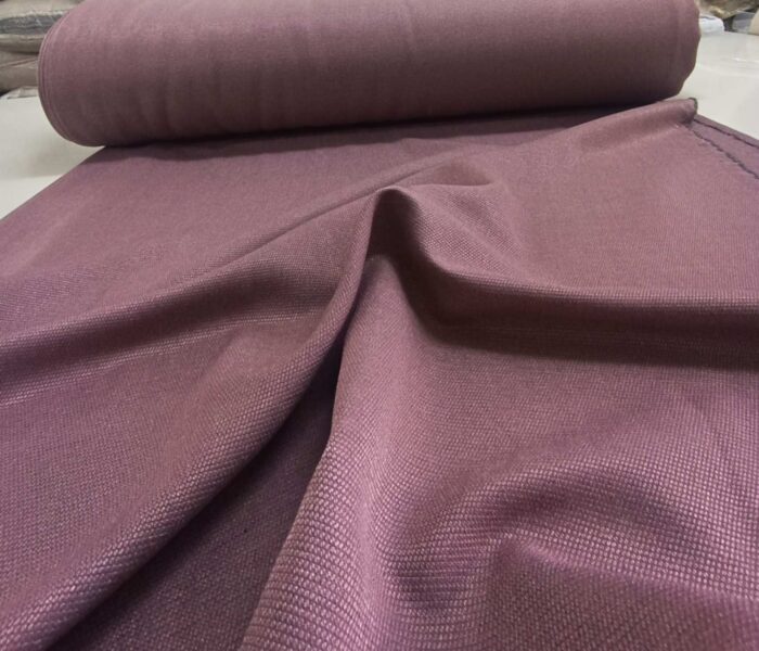 Çocuk odası için mor renkli perde modeli