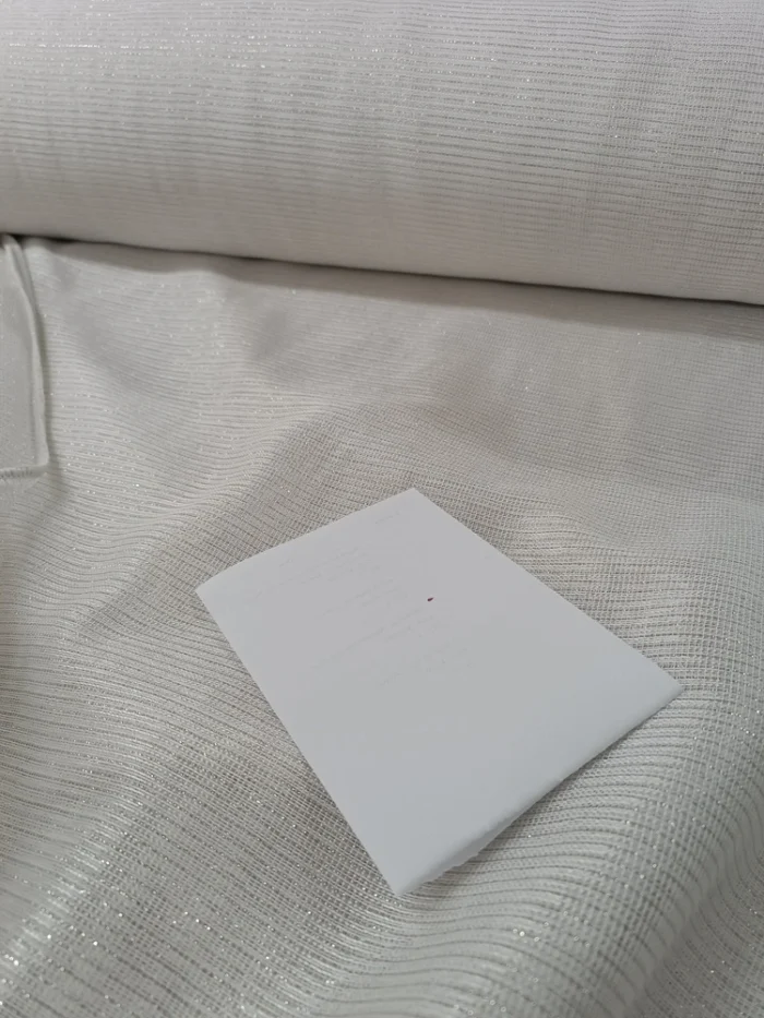 Modern ev dekorasyonu için simli parıltılı eteği şeritli tül perde