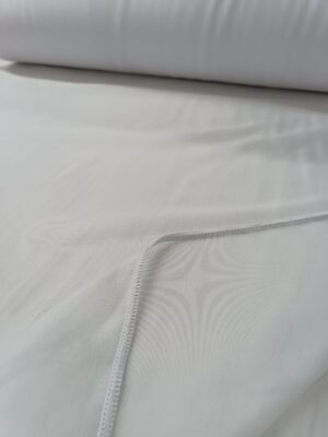 Salon dekorasyonu için zarif Olton beyaz tül perde