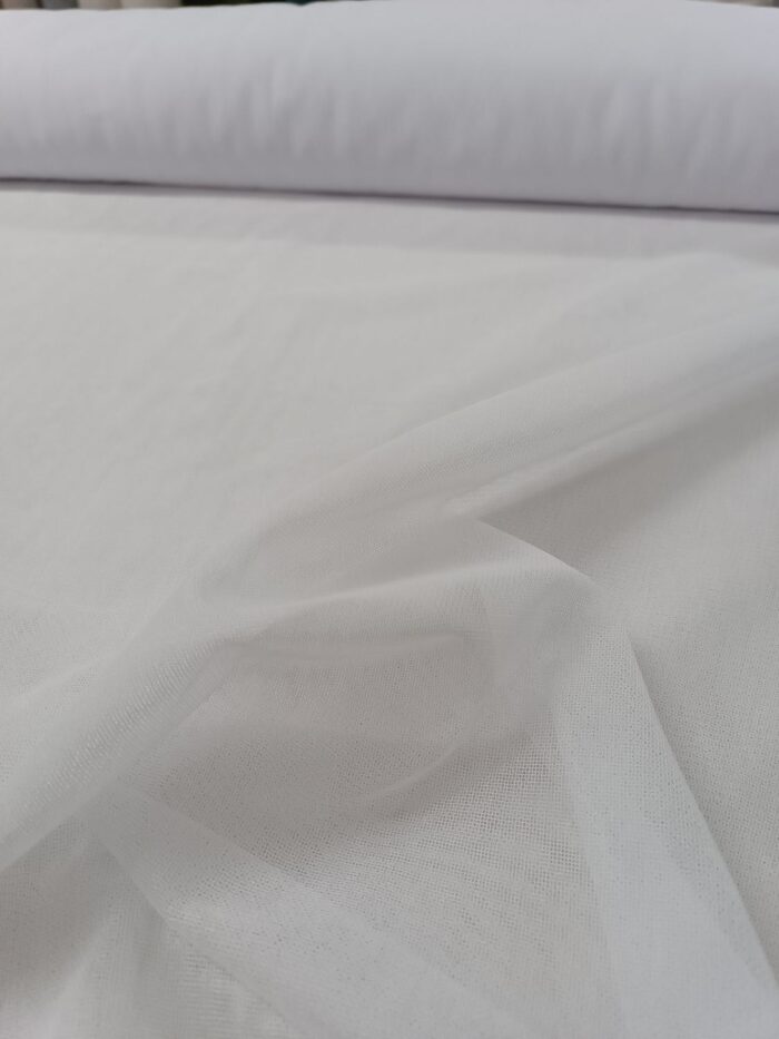 Noim optik beyaz tül perde modern salon görünümü